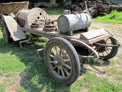 1913 Overland Model 69 rear view 1913 Overland Model 69 rear view