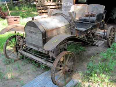 1910 Model E Brush front view 1910 Model E Brush front view