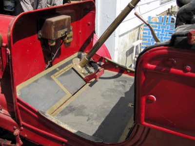 1907 Maxwell Model RS passenger compartment 1907 Maxwell Model RS passenger compartment