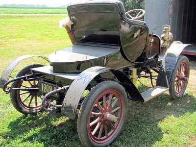 1908 Cadillac Model S rear view 1908 Cadillac Model S rear view