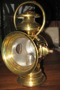 front view and left side of right hand Phoebus lamp front view and left side of right hand Phoebus lamp