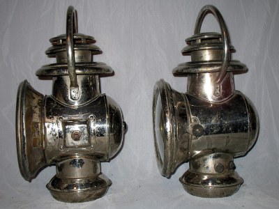 side view of compatible pair of side lamps side view of compatible pair of side lamps