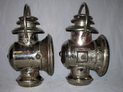 side view of compatible pair of side lamps side view of compatible pair of side lamps