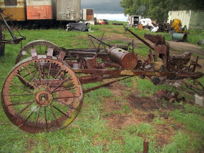 side view of 1919 Ford tractor conversion kit side view of 1919 Ford tractor conversion kit